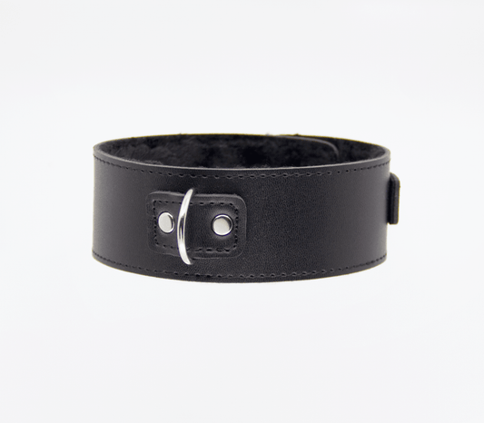 Berlin Baby - Faux Leather Collar & Lead with Fur Lining - Black - divasdenau
