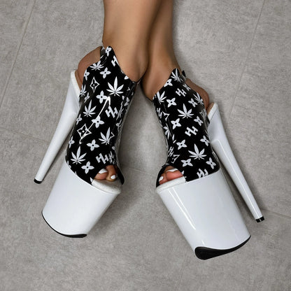 Hella Heels - Branded Shield 8" - divasdenau