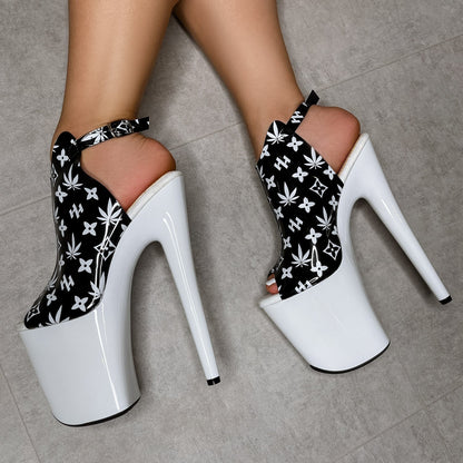 Hella Heels - Branded Shield 8" - divasdenau