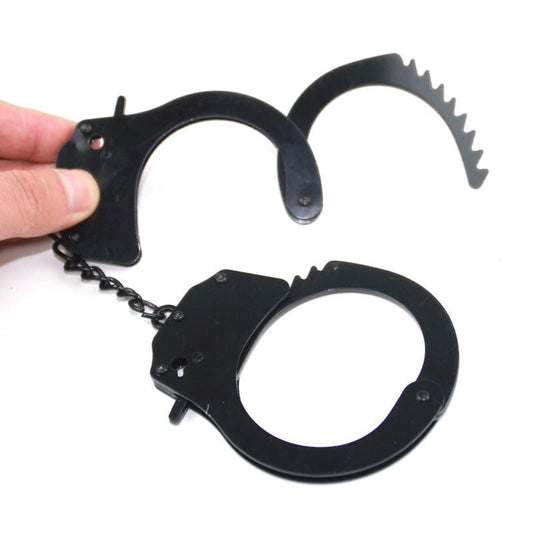 Metal Handcuffs in Black - divasdenau