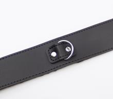 Load image into Gallery viewer, Berlin Baby - Faux Leather Collar &amp; Lead with Fur Lining - Black