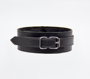 Love in Leather - Faux Leather Collar & Lead with Fur Lining - Black