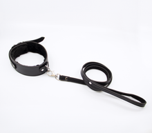 Load image into Gallery viewer, Berlin Baby - Faux Leather Collar &amp; Lead with Fur Lining - Black