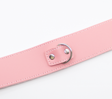 Load image into Gallery viewer, Berlin Baby - Faux Leather Collar &amp; Lead with Fur Lining - Pink