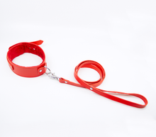 Load image into Gallery viewer, Berlin Baby - Faux Leather Collar &amp; Lead with Fur Lining - Red