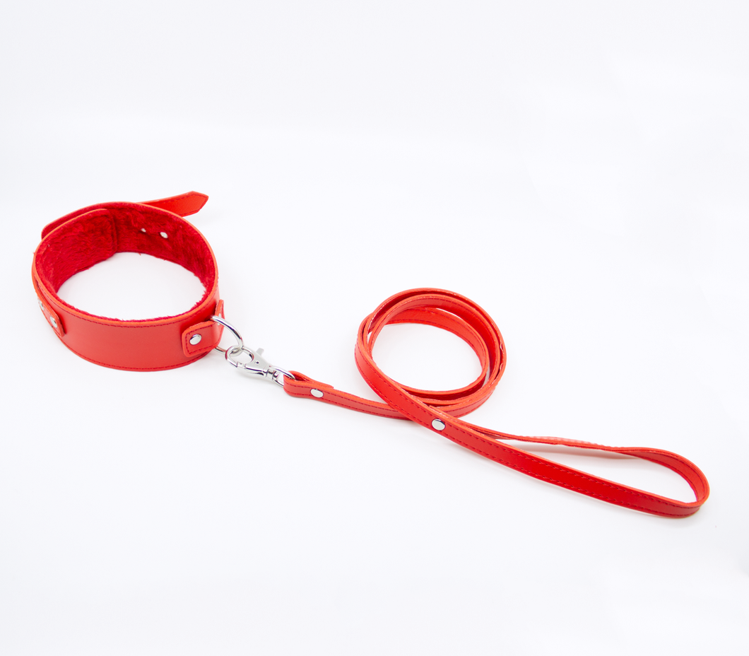 Love in Leather - Faux Leather Collar & Lead with Fur Lining - Red