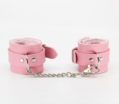 Berlin Baby - Faux Leather Cuffs with Fur Lining - Pink