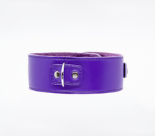Load image into Gallery viewer, Berlin Baby - Faux Leather Collar &amp; Lead with Fur Lining - Purple